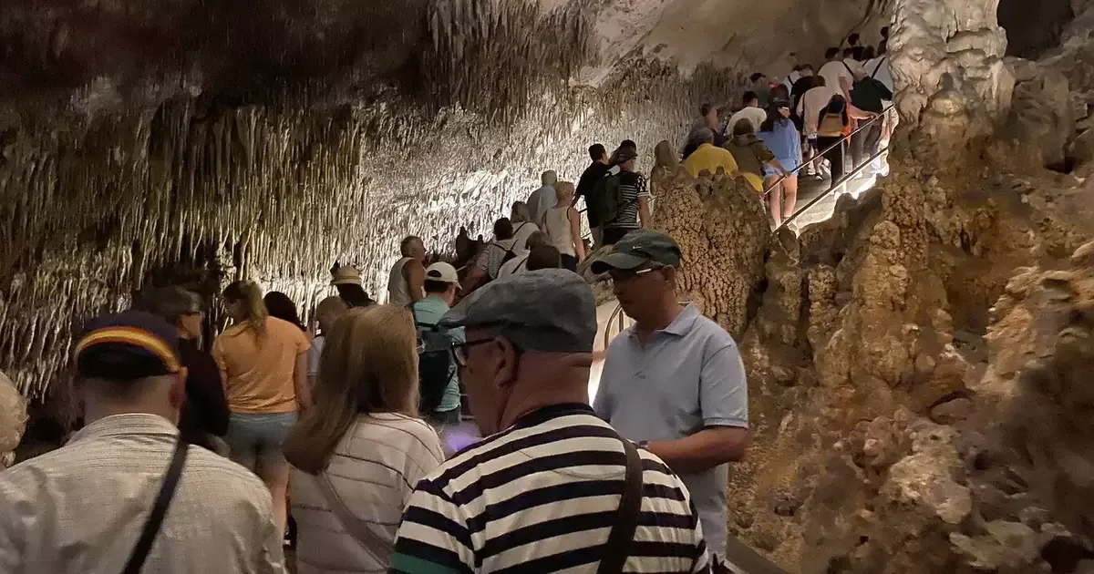Turismo ameaça ecossistemas das cavernas submarinas de Mallorca