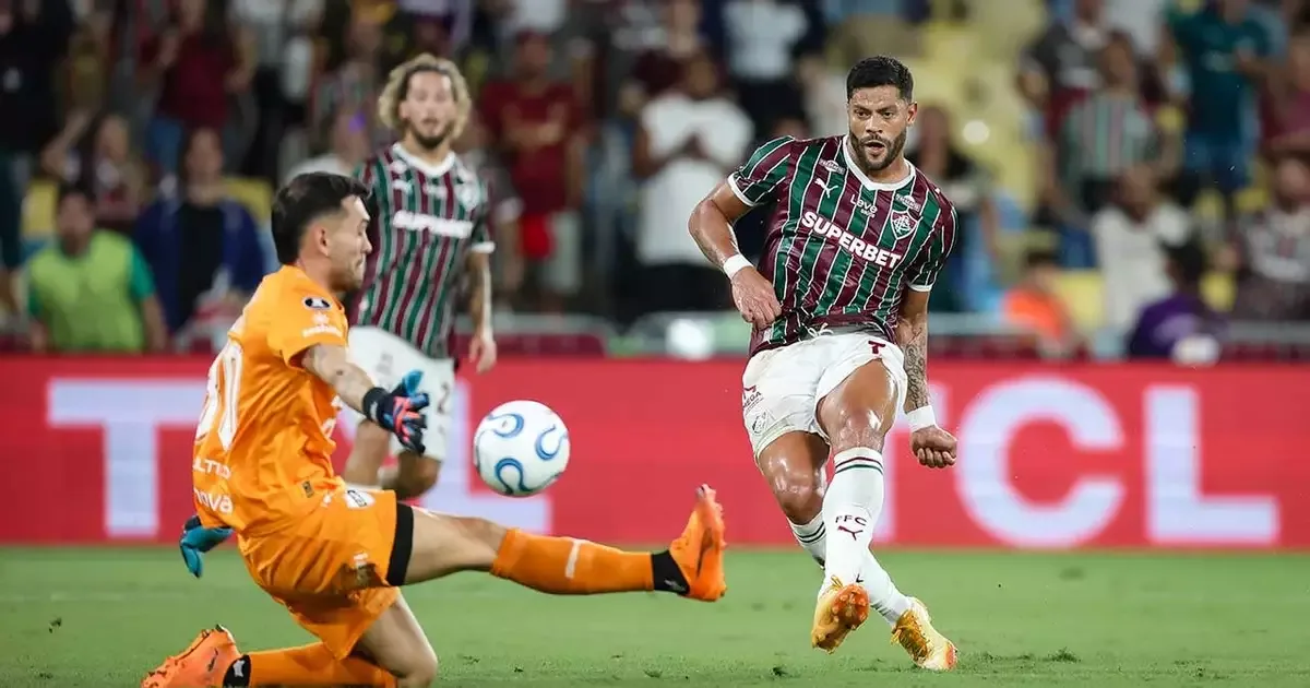 Fluminense bate o Platense por 2 a 0 no Maracanã pela Libertadores