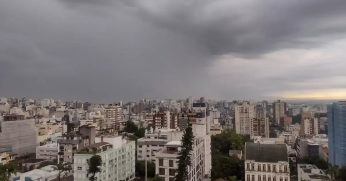 Rio Grande do Sul terá chuva intensa, granizo e ventos de até 100 km/h