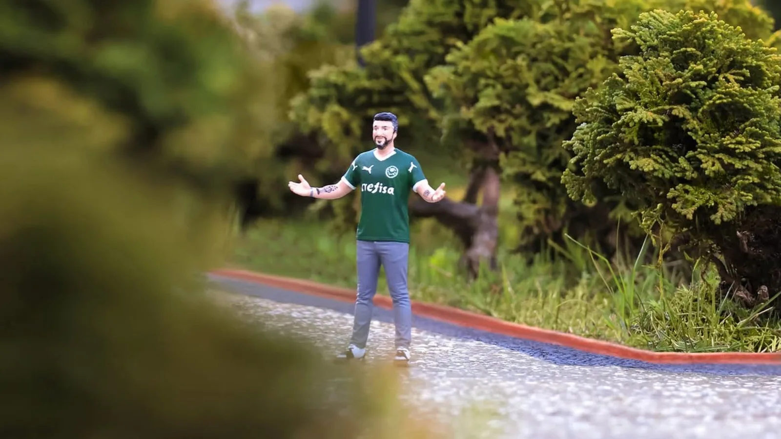 Mini Mundo homenageia Lito Sousa, diagnosticado com doença neurológica rara