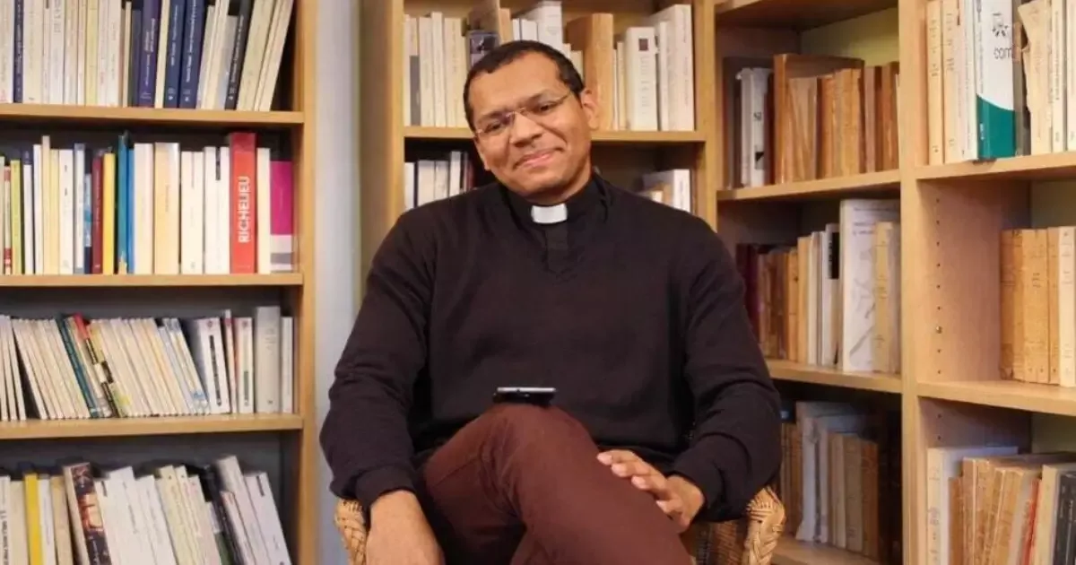 Brasileiros em Paris se mobilizam para missa do papa Leão XIV