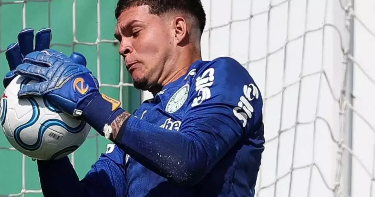 Palmeiras negocia extensão de contrato para goleiro da Seleção Sub-20