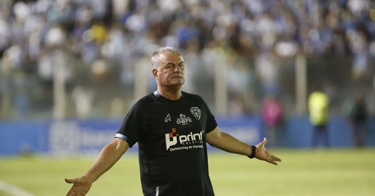 Mazola mantém confiança no acesso do Paysandu após empate na Série C