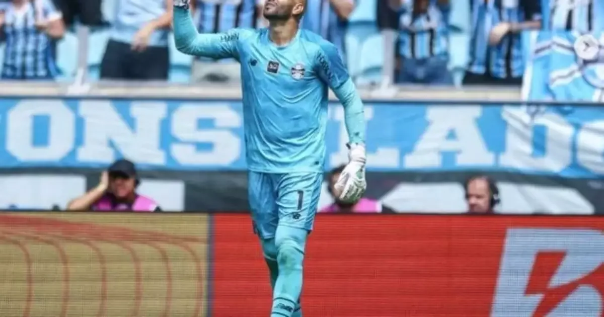 Weverton brilha contra o Palmeiras e garante empate do Grêmio