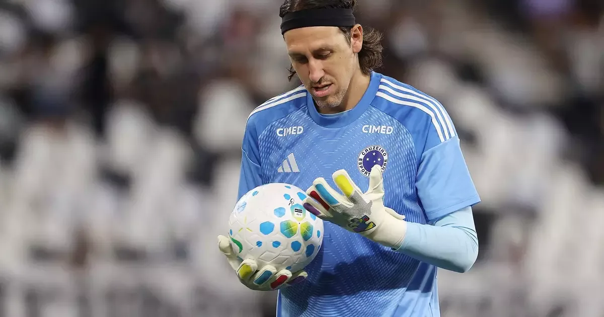 Cássio assume responsabilidade por gol na final perdida pelo Cruzeiro
