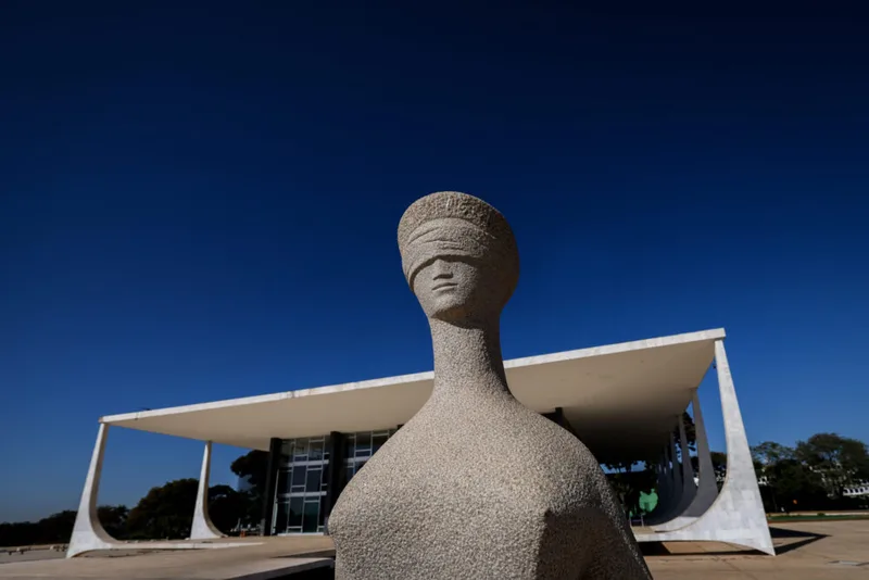 Foro especial concentra decisões sobre autoridades no Brasil, aponta análise internacional
