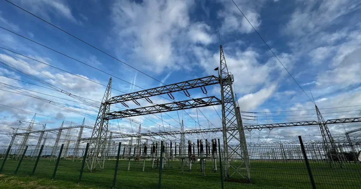 Dispositivos são achados perto de linhas de energia na Alemanha