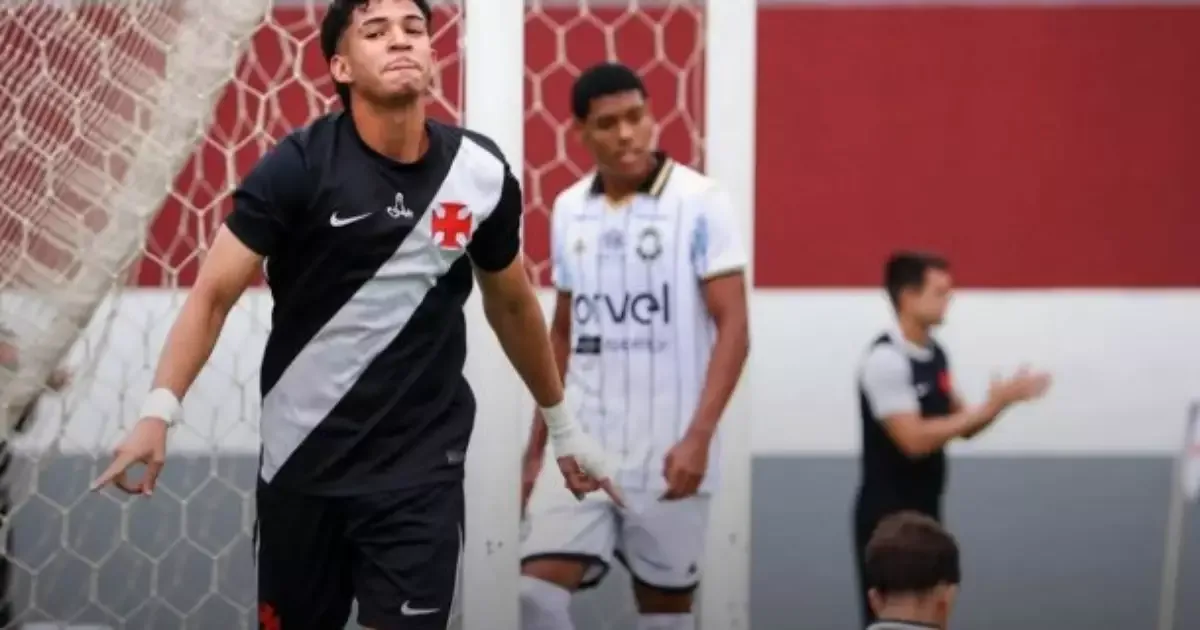 Vasco goleia Rio Branco-ES por 11 a 0 e terá clássico com o Flamengo