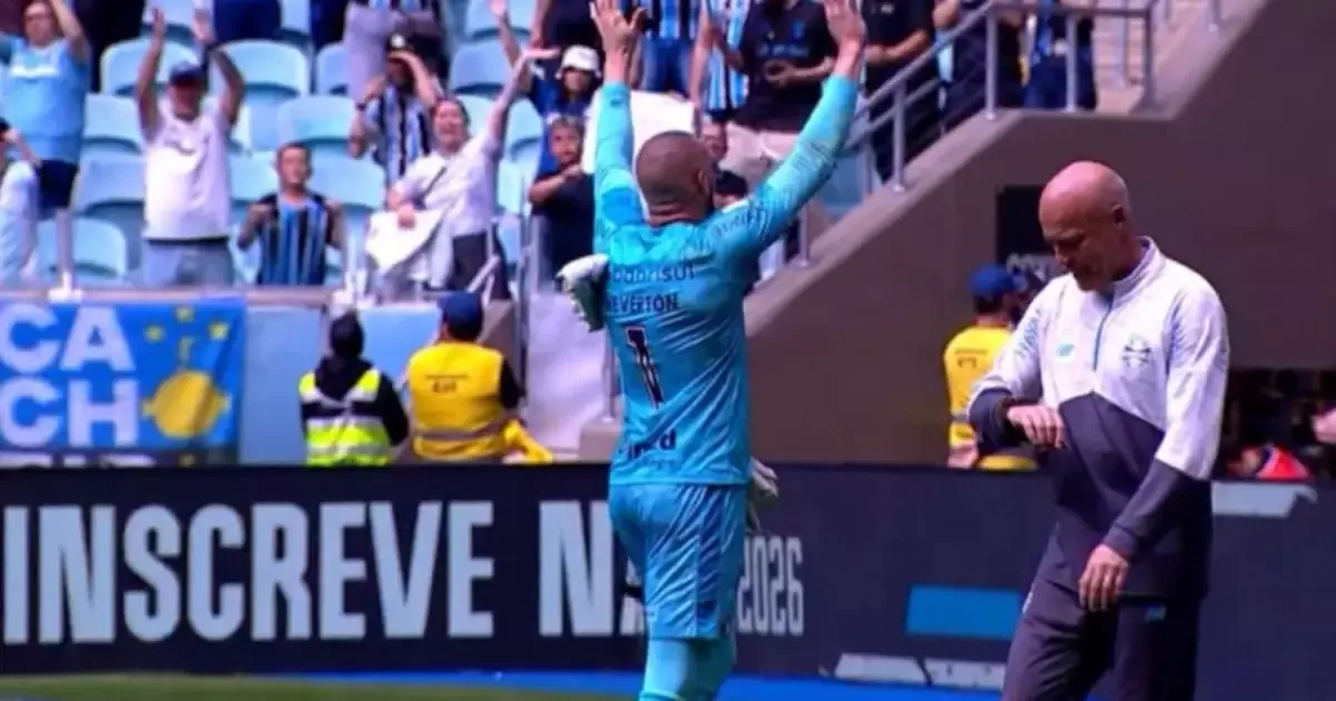 Weverton se destaca, e Palmeiras e Grêmio ficam no empate sem gols
