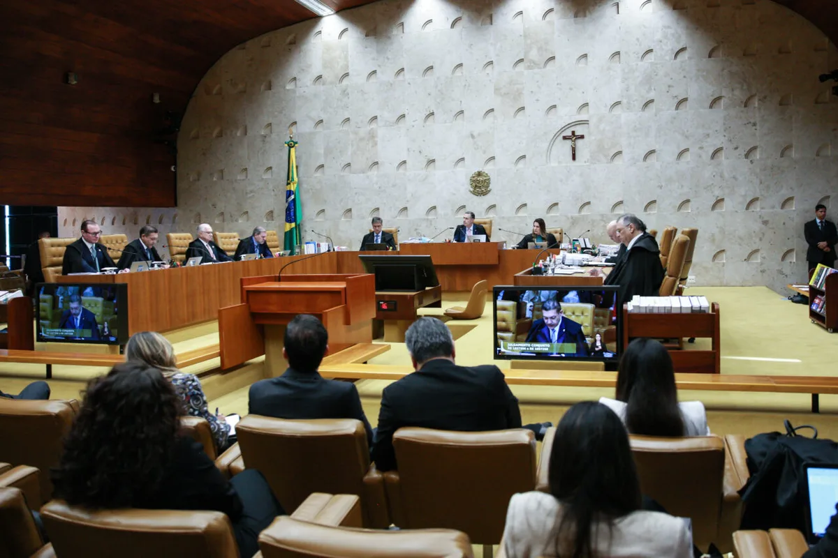Mensagens de Vorcaro ampliam disputa entre ministros e pressionam o STF