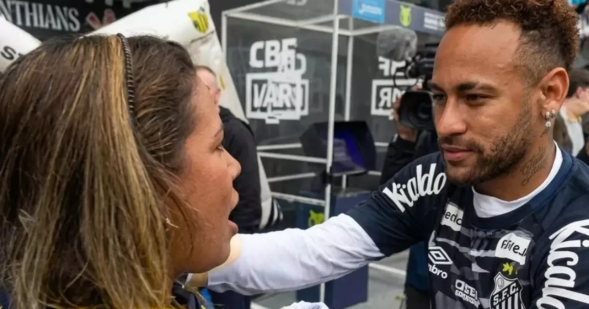 Neymar e Santos reforçam apoio a Naty Potira durante tratamento contra câncer