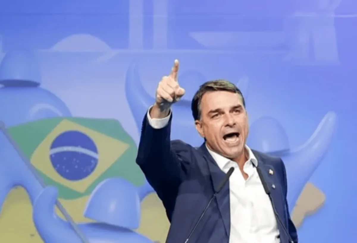 Flávio Bolsonaro vincula dívidas das famílias às contas do governo Lula