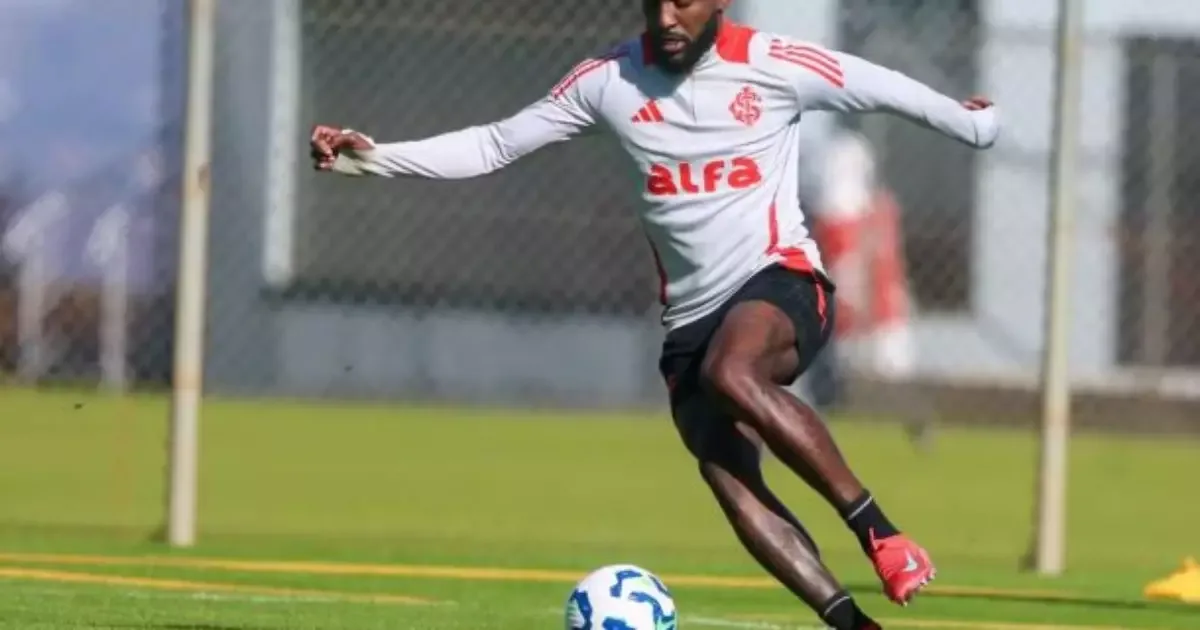 Fifa aplica novo transfer ban ao Internacional por dívida com clube grego