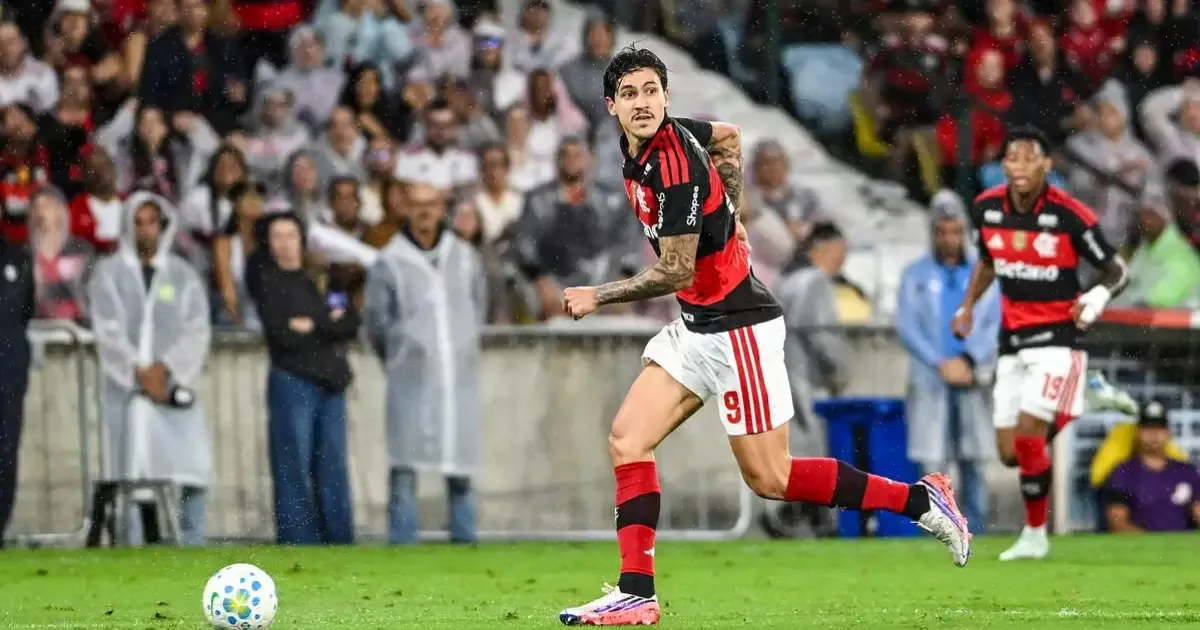Flamengo encara Bragantino no Maracanã após avanço na Libertadores