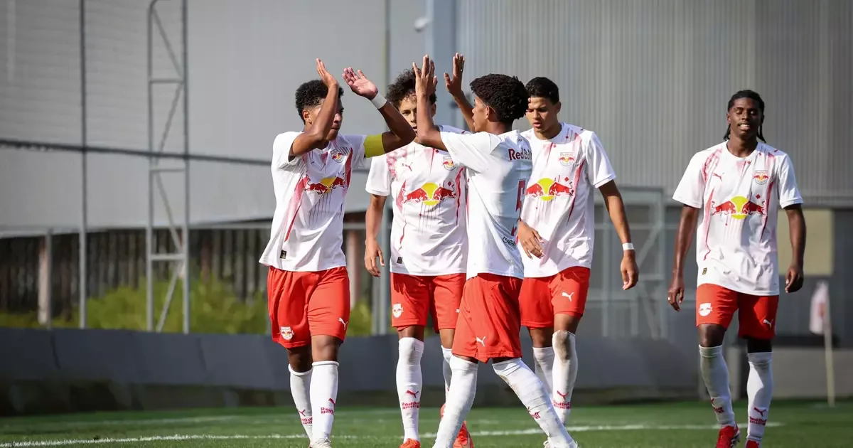 Bragantino bate Corinthians e sobe para o quarto lugar no Brasileiro Sub-17