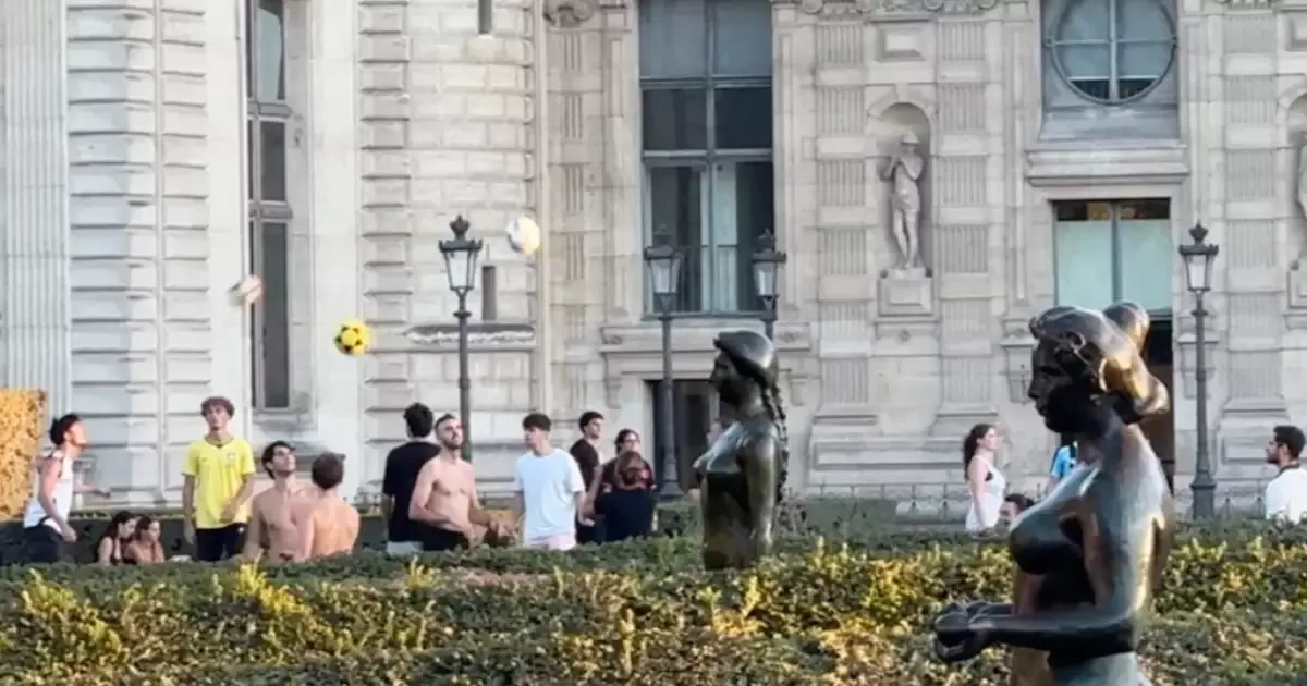 Altinha ganha grupos, negócios e praticantes em parques da Europa