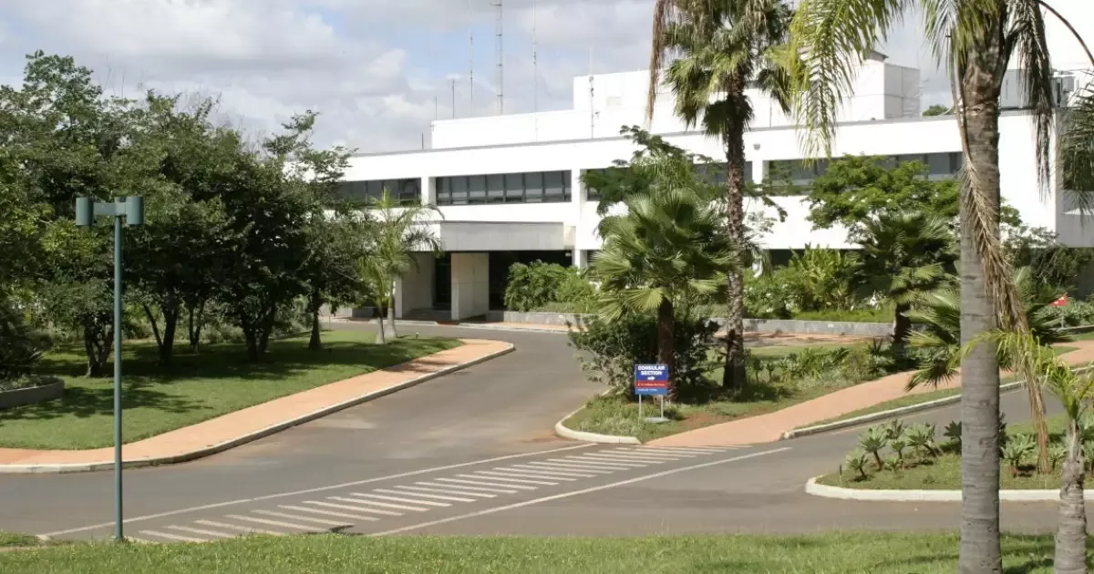 PF apreende equipamentos em investigação sobre atos contra instalações diplomáticas dos EUA