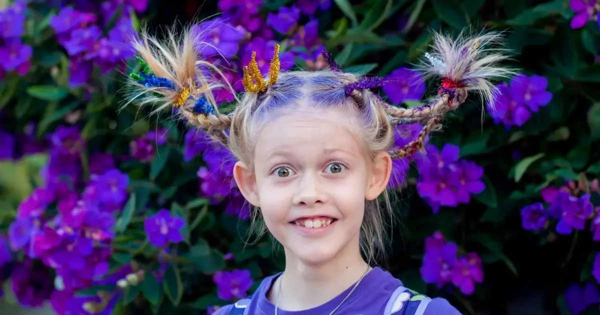 Sete ideias de penteados para o dia do cabelo maluco